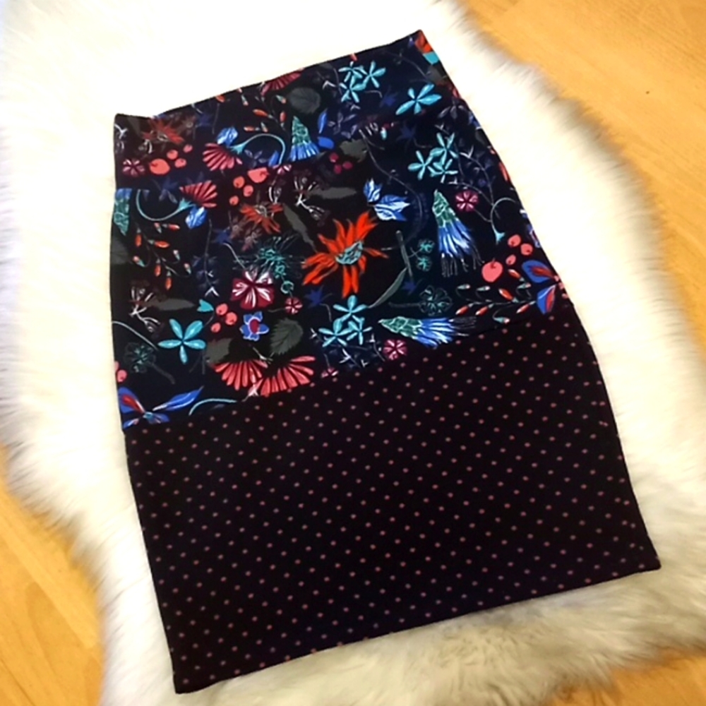 LulaRoe Floral & Polka Multicolored Cassie Pencil Skirt-#0622